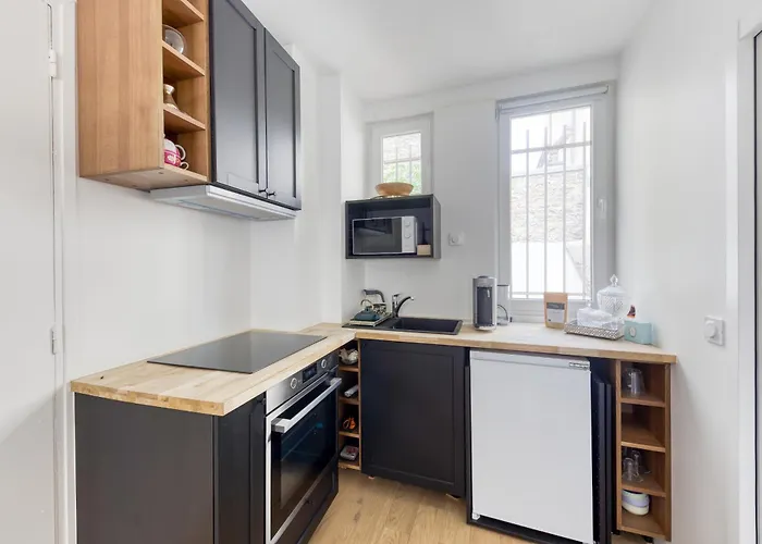 Elegant Studio Au Coeur De Paris 16E